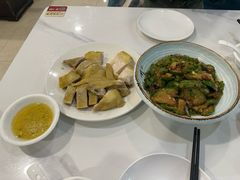 -旭璟酒家·传统粤菜·湘菜(逸景路店)