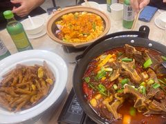-江城燕子大排档(江汉路步行街店)