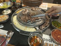 -GOGIYA·咕叽吖韩国传统烤肉店(东方新天地店)
