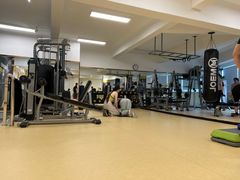 -中田健身工作室(莘庄地铁站店)