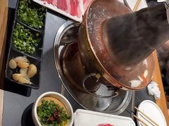 -常赢三兄弟·清真涮肉·清真炒菜(朝阳新城店)