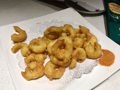 软炸虾仁-闫府私房菜·百年鲁菜(恒隆店)