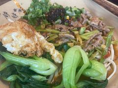 -方铲铲·成都板凳面(滨江银泰店)