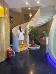 -比华利美容医院