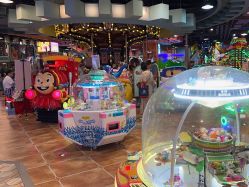 -卡通尼乐园(龙湖六合天街店)