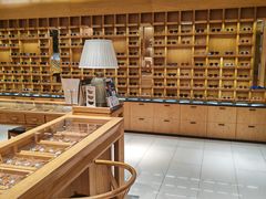 -宝丽眼镜(湖墅店)