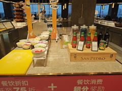 -武汉世茂希尔顿酒店·汇·全日餐厅