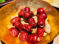 -纳鲁孜·新疆特色餐厅(上海悦荟广场店)