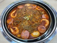 -三清洞摩西韩式年糕火锅(威高广场店)