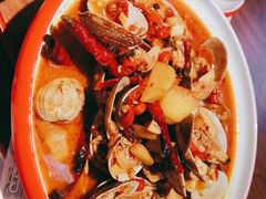 -老闵田螺馆·南昌市井菜·特色小吃(总店)