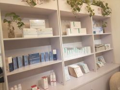 -曼瑞莎皮肤管理连锁机构