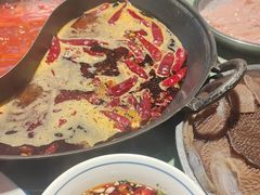 -憨铁匠老火锅(龙岗万科里店)