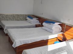 -梨木台悦来客农家院