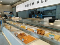 面包甜点陈列柜-甜丫丫西点(九环路店)