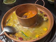 -菌自由丨野生菌火锅特色庭院餐厅(丽江古城店)