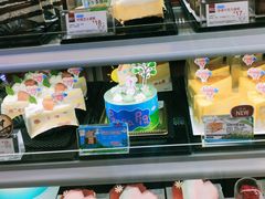 面包甜点陈列柜-85度C(北京八角物美店)