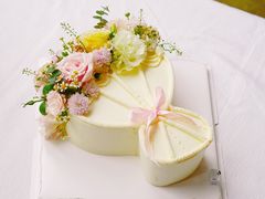 -咖咖熊蛋糕定制·英国蓝风车动物性淡奶油