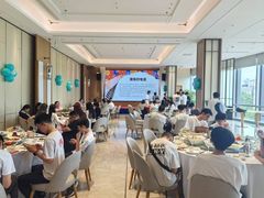 -泓历皇朝酒店(东亭店)