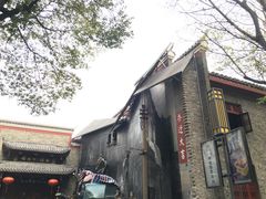 -绳金塔