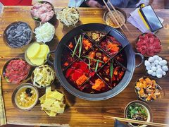 -正南齊北重庆老火锅(光华村直营店)