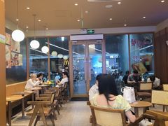 -奈雪的茶(kkone店)