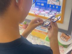 -美空眼镜·星趣控·新乐学·控优点合作店(周浦万达店)
