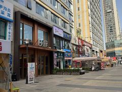 -宝龙城(杭州滨江店)