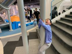 -MINI MARS KIDS CLUB亲子家庭中心(杨浦黄兴店)