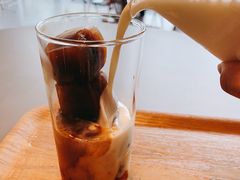 黑砖拿铁-dotcom coffee古点咖啡(致真大厦店)