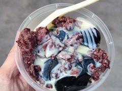 红豆牛奶伴凉粉-成裕雪糕店(士多店)