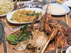 -東豫狼鲜货烧烤. 碳火烤鱼. 小龙虾(上海首店)