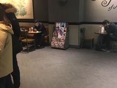 -星巴克(宝山万达店)