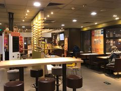 -麦当劳(百荣世贸商城店)