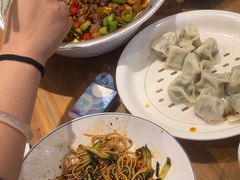 -严记小天府酸菜鱼(西四路店)