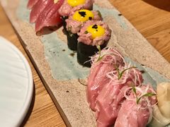 彩虹手握寿司拼盘-隐泉之语日式料理(王府中环店)