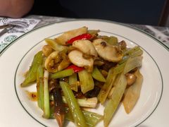 -禄婶鸡煲·打边炉