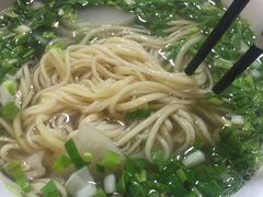-陇上全荟兰州传统牛肉面(延吉路店)