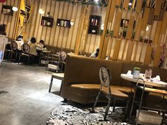 大堂-虾吃虾涮.虾火锅.肉蟹煲(步步高梅溪新天地店)
