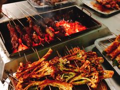 -老广烧烤(骆驼山康馨园店)