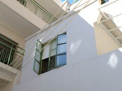 -NEA BAY咖啡馆