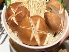 -洋房火锅(上海新天地南北里店)