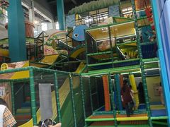 -蒙特利亲子乐园