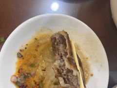 -牛庄高晓山风味馅饼城(海城店)