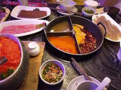 -热火朝天鲜切牛肉火锅(南强街巷店)