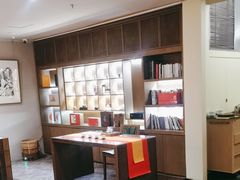 -荷风细雨·中国茶宴(世纪大道店)