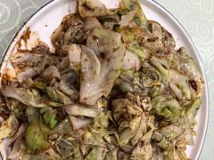 酱爆圆白菜-排骨王·三十年本地老菜馆