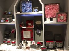 -ROSEONLY诺誓(青岛万象城店)