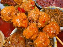 -二荆条·蜀鲜汇城市森林火锅