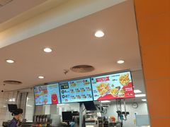 -麦当劳(十字街店)