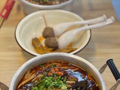 -丽丽三鲜螺蛳粉(田林路店)